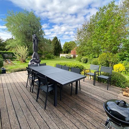 B&B - Villa Des Remparts - Ardres Proche Calais-St Omer-Dunkerque Екстериор снимка
