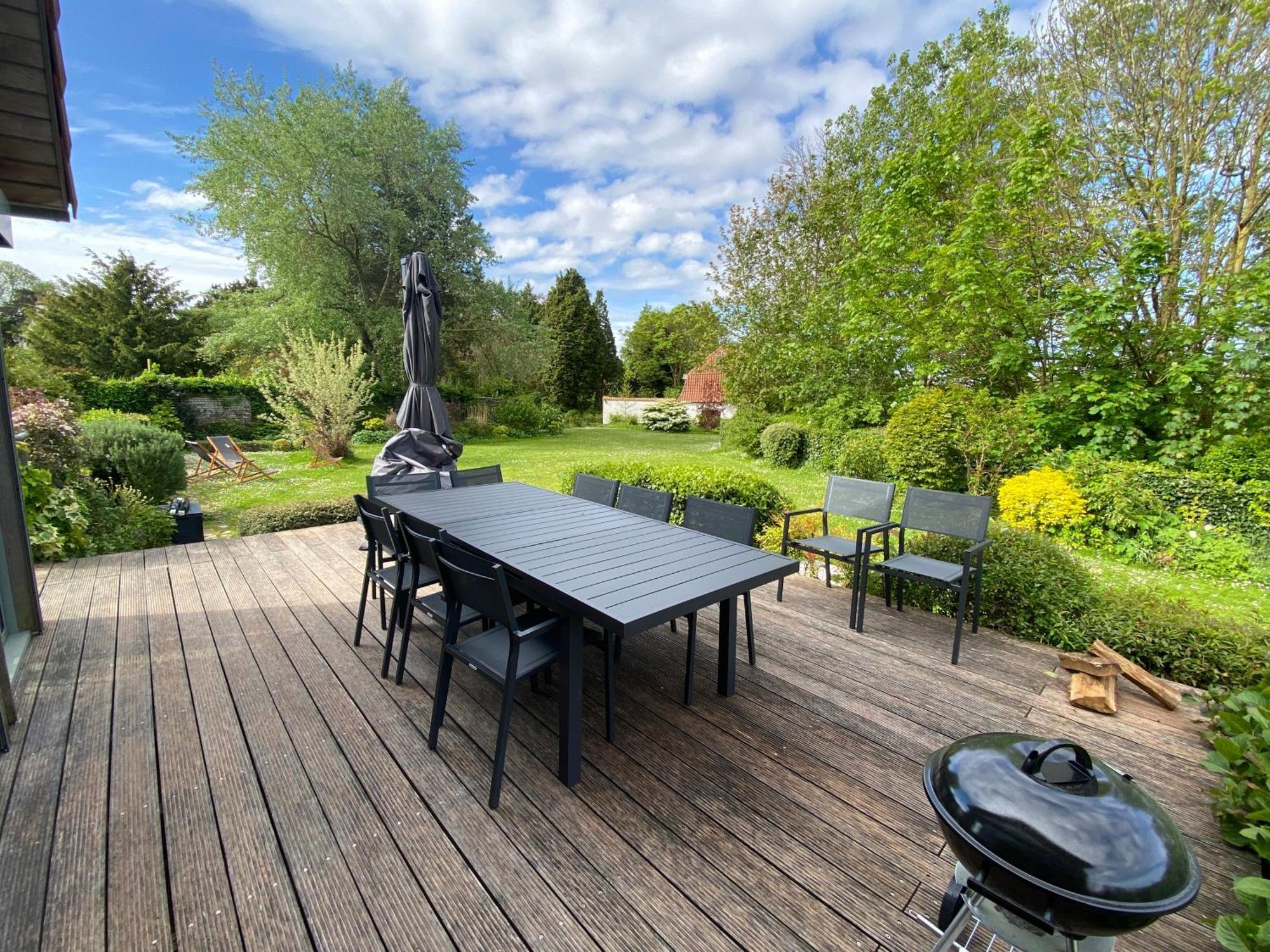 B&B - Villa Des Remparts - Ardres Proche Calais-St Omer-Dunkerque Екстериор снимка