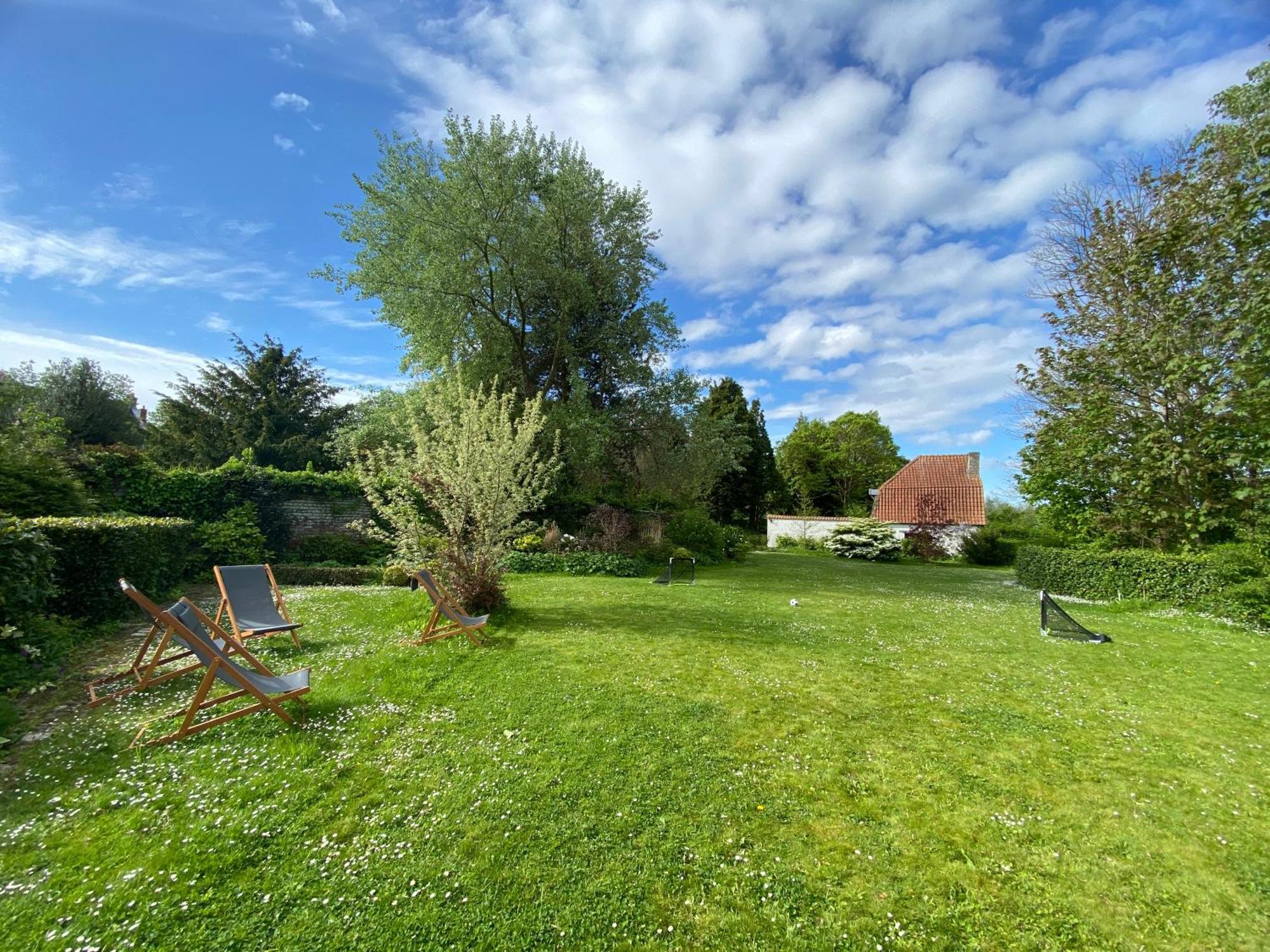B&B - Villa Des Remparts - Ardres Proche Calais-St Omer-Dunkerque Екстериор снимка